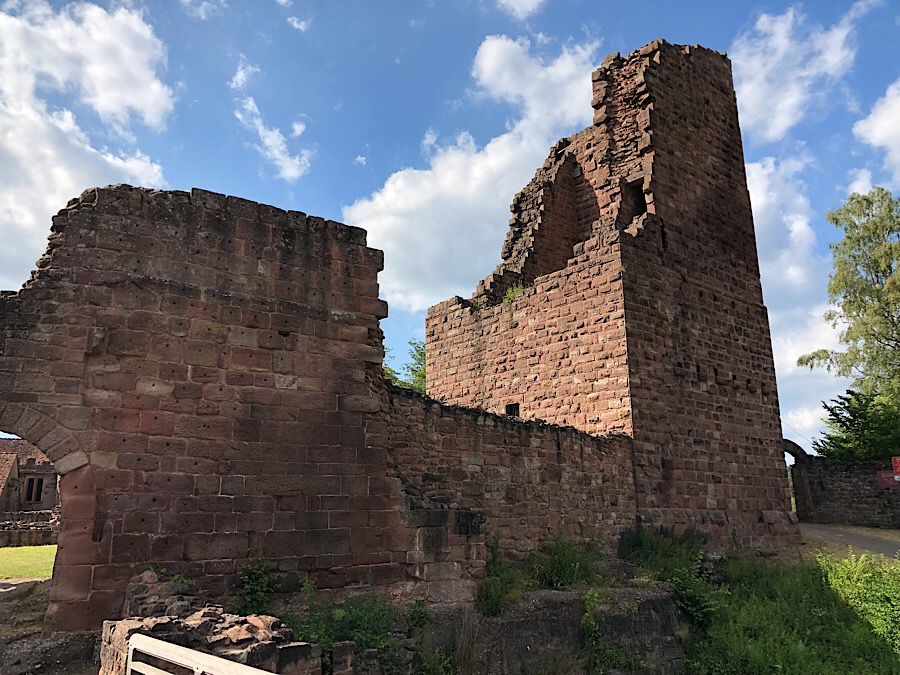 Burgruine Lutzelbourg